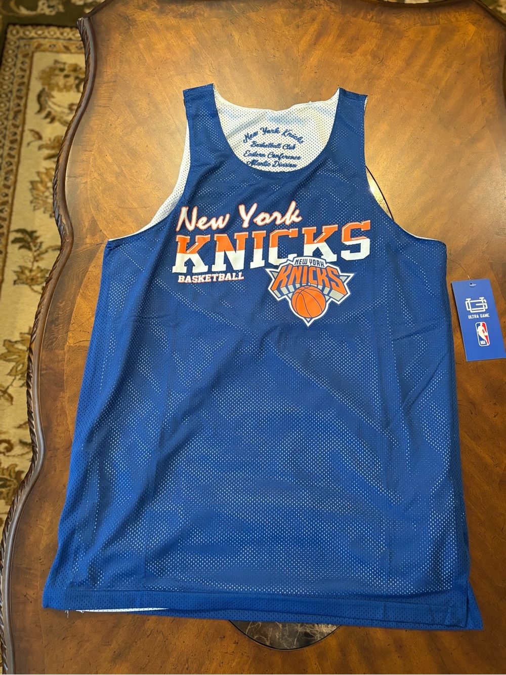 New York Knicks Blue & White Reversible Basketball Tank Top Size Medium